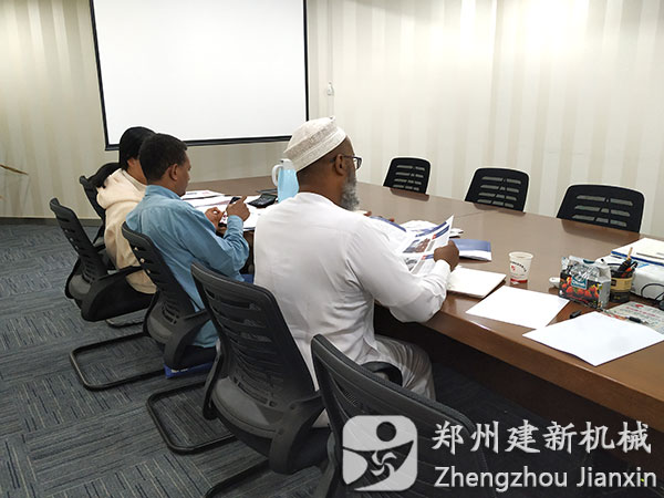 埃塞俄比亚客户到B体育-B体育亚洲官方网站-BSPORT参观访问